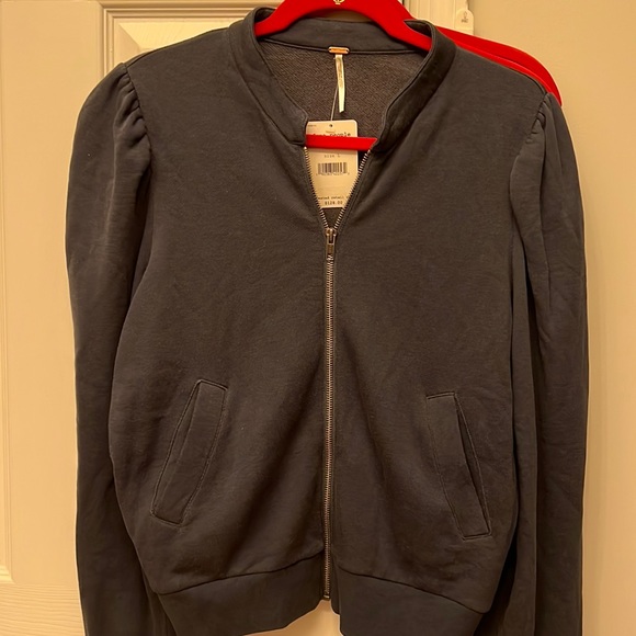 Woman Free People Top Size Large NWT - Picture 1 of 4